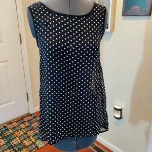 Happening in the Present - black and white tank top